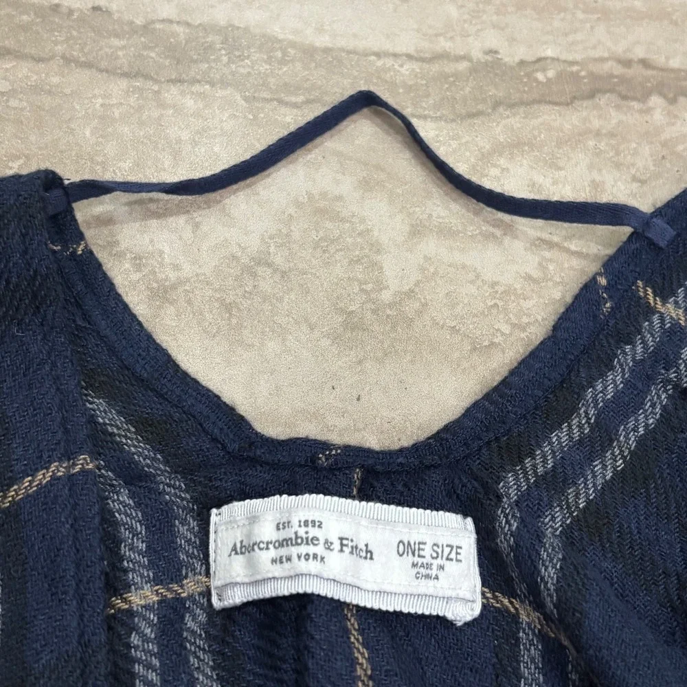 Abercrombie & Fitch Navy Blue Plaid Poncho Wrap Fringe Trim One Size